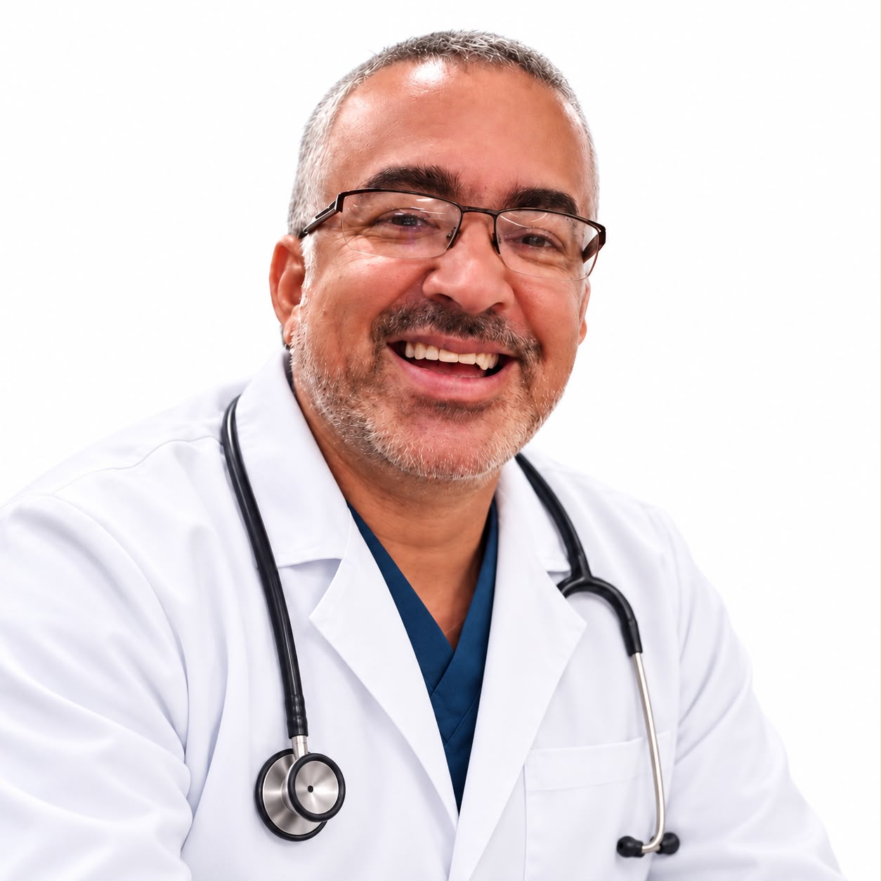 Dr. Joselito Oliveira, médico veterinário em Anchieta RJ, fundador da Clínica Vet Anjos